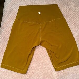 lululemon mustard biker shorts